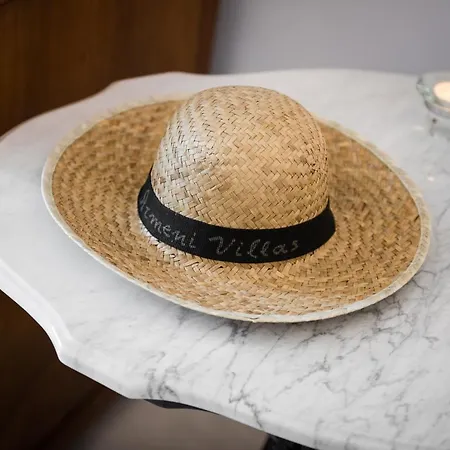 Aparthotel Armeni Luxury Oia